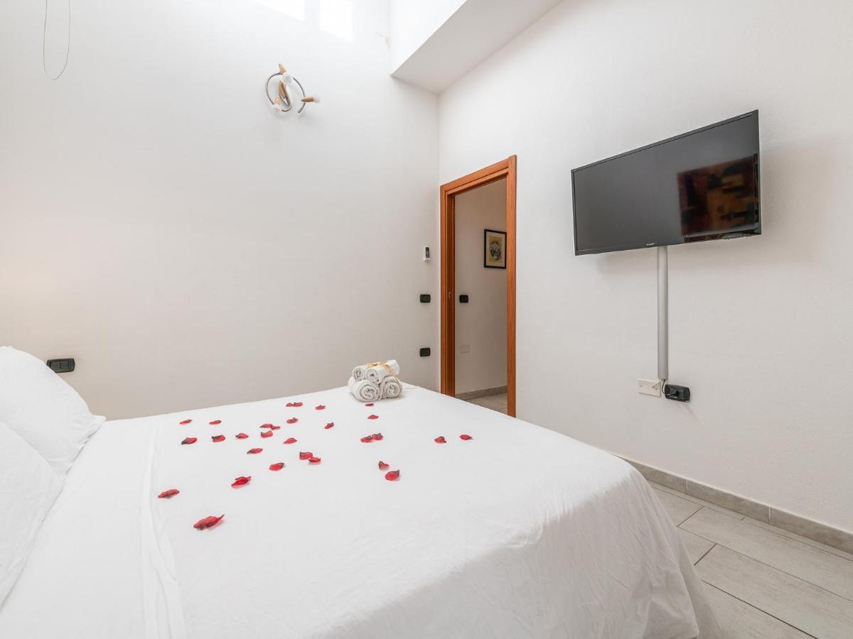 La Mariposa - Bellavita Apartments Assemini Eksteriør billede